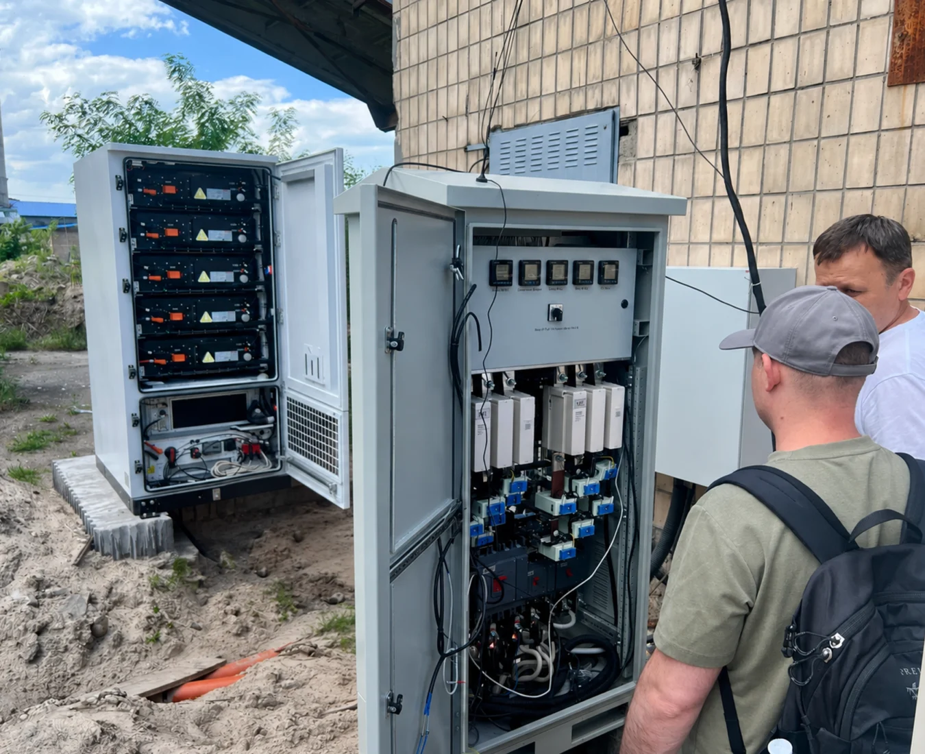 Instal-BESS-livoltek-51111